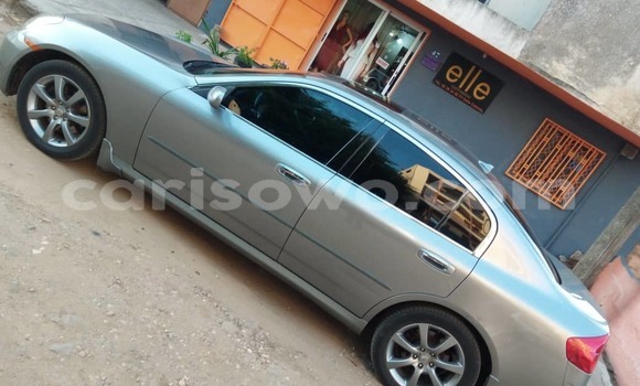 Ra Tuntun Infiniti G Silver Ọkọ̀ in Cotonou ni Benin Ra Tuntun Infiniti G Silver Ọkọ̀ in Cotonou ni Benin
