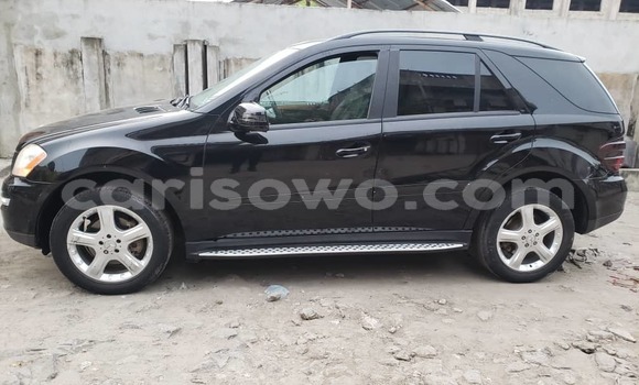 Sayi Sabo Mercedes-Benz ML–Class Black Mota in Cotonou a Benin Sayi Sabo Mercedes-Benz ML–Class Black Mota in Cotonou a Benin