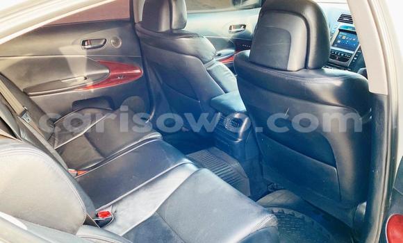 Ra Tuntun Lexus GS Silver Ọkọ̀ in Cotonou ni Benin Ra Tuntun Lexus GS Silver Ọkọ̀ in Cotonou ni Benin