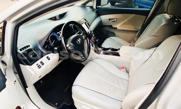 Ra Tuntun Toyota Venza Silver Ọkọ̀ in Cotonou ni Benin Ra Tuntun Toyota Venza Silver Ọkọ̀ in Cotonou ni Benin