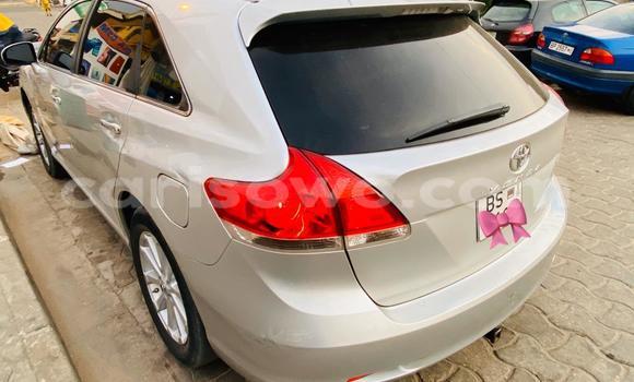 Ra Tuntun Toyota Venza Silver Ọkọ̀ in Cotonou ni Benin Ra Tuntun Toyota Venza Silver Ọkọ̀ in Cotonou ni Benin