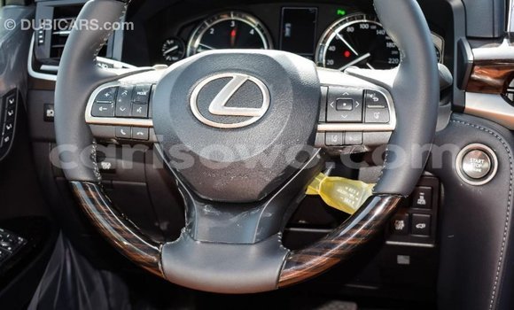 Sayi Imported Lexus LX White Mota in Import - Dubai a Benin Sayi Imported Lexus LX White Mota in Import - Dubai a Benin