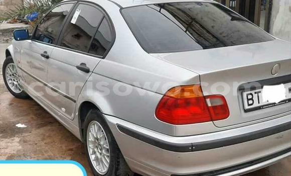 Buy Used BMW 3–Series Silver Car in Cotonou in Benign Buy Used BMW 3–Series Silver Car in Cotonou in Benign