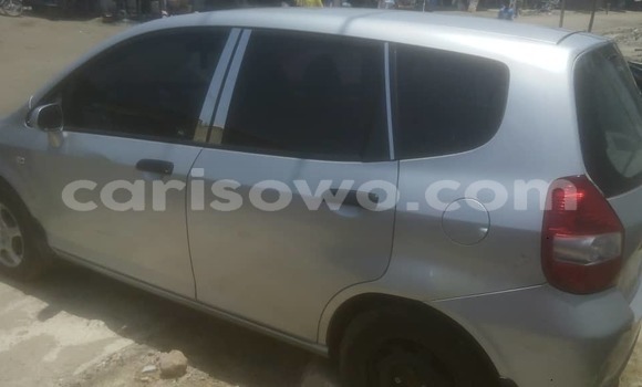 Sayi Na hannu Honda Jazz Azurfa Mota in Cotonou a Benin Sayi Na hannu Honda Jazz Azurfa Mota in Cotonou a Benin