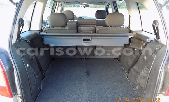 Sayi Na hannu Opel Vectra Azurfa Mota in Cotonou a Benin Sayi Na hannu Opel Vectra Azurfa Mota in Cotonou a Benin