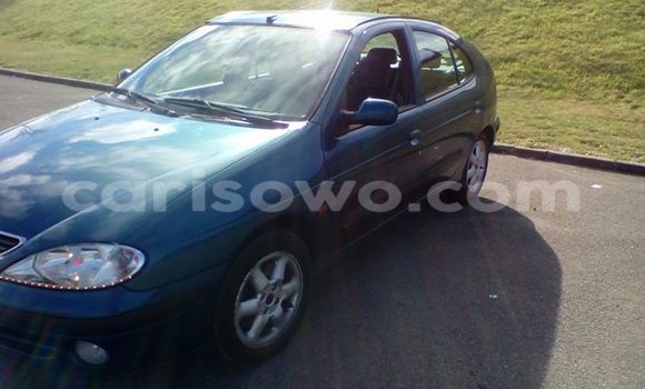 Sayi Na hannu Renault Megane Blue Mota in Cotonou a Benin Sayi Na hannu Renault Megane Blue Mota in Cotonou a Benin