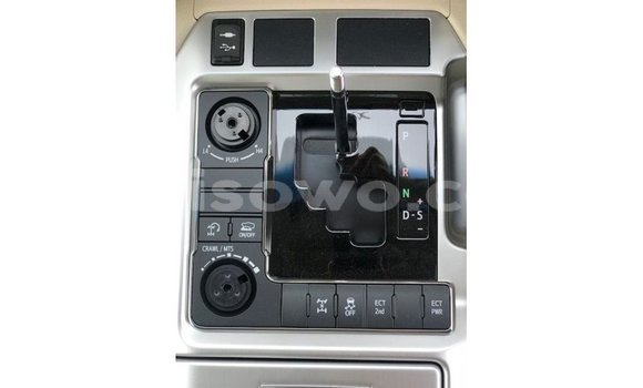 Buy Import Toyota Land Cruiser White Car in Import - Dubai in Benign Buy Import Toyota Land Cruiser White Car in Import - Dubai in Benign