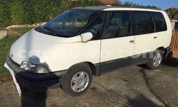 Sayi Na hannu Renault Espace White Mota in Cotonou a Benin Sayi Na hannu Renault Espace White Mota in Cotonou a Benin