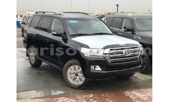 Sayi Imported Toyota Land Cruiser Black Mota in Import - Dubai a Benin Sayi Imported Toyota Land Cruiser Black Mota in Import - Dubai a Benin