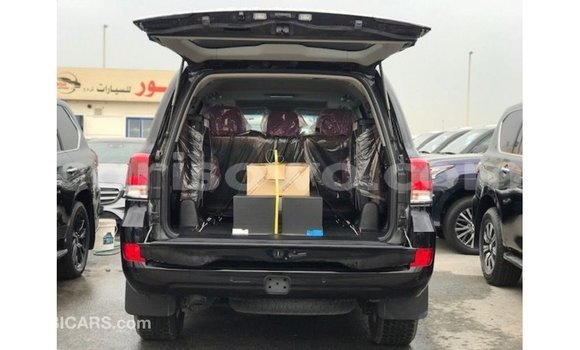 Sayi Imported Toyota Land Cruiser Black Mota in Import - Dubai a Benin Sayi Imported Toyota Land Cruiser Black Mota in Import - Dubai a Benin