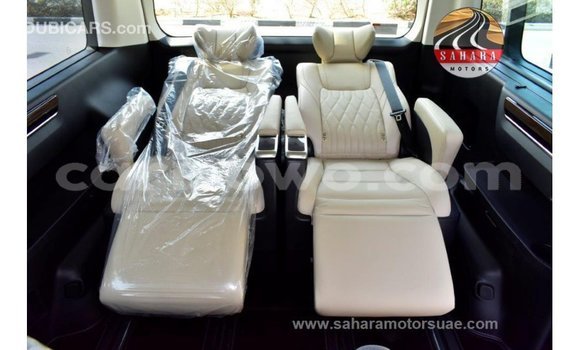 Buy Import Toyota Granvia White Car in Import - Dubai in Benign Buy Import Toyota Granvia White Car in Import - Dubai in Benign