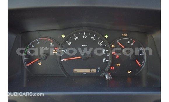 Acheter Import Utilitaire Toyota Coaster Blanc à Import - Dubai, Benin Acheter Import Utilitaire Toyota Coaster Blanc à Import - Dubai, Benin