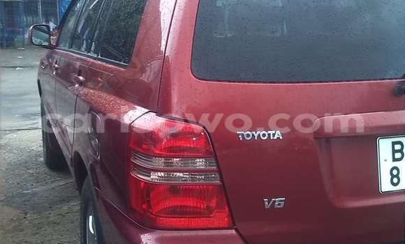 Buy Used Toyota Highlander Red Car in Cotonou in Benign Buy Used Toyota Highlander Red Car in Cotonou in Benign