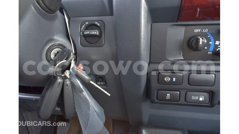 Big with watermark toyota land cruiser benin import dubai 8686