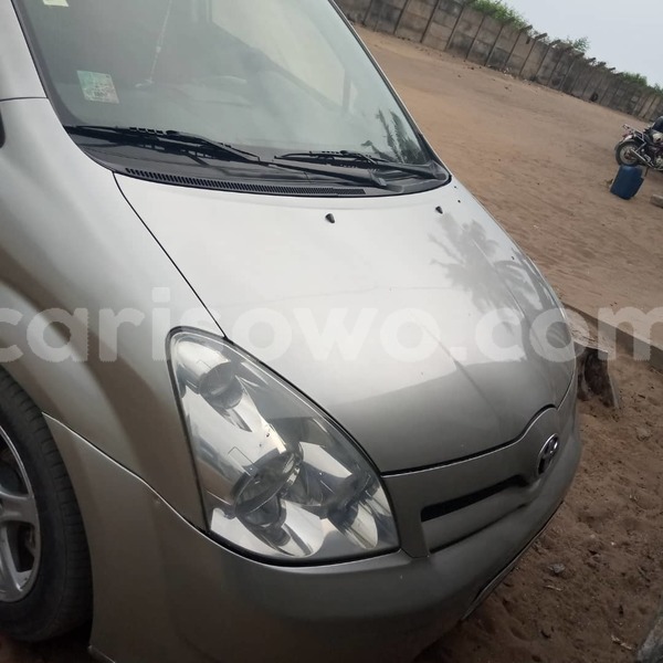 Big with watermark toyota corolla verso benin cotonou 8690