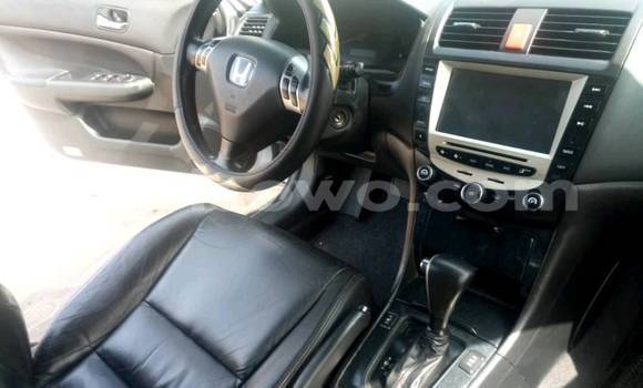 Sayi Na hannu Honda Accord Azurfa Mota in Cotonou a Benin Sayi Na hannu Honda Accord Azurfa Mota in Cotonou a Benin