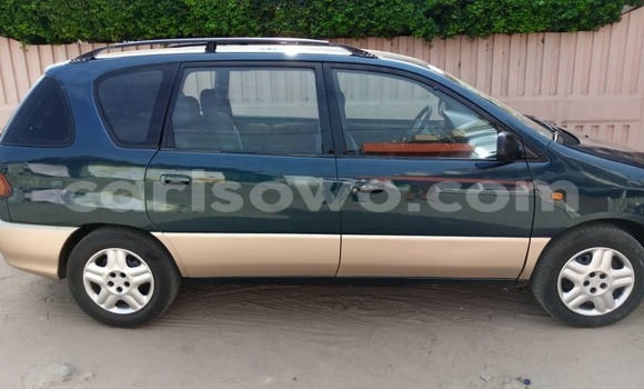 Ra Àlòkù Toyota Picnic Blue Ọkọ̀ in Cotonou ni Benin Ra Àlòkù Toyota Picnic Blue Ọkọ̀ in Cotonou ni Benin