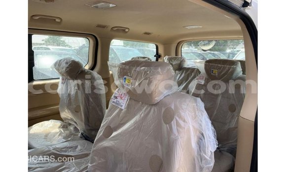 Sayi Imported Hyundai Chorus White Babbar mota in Import - Dubai a Benin Sayi Imported Hyundai Chorus White Babbar mota in Import - Dubai a Benin