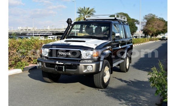 Buy Import Toyota Land Cruiser Other Car in Import - Dubai in Benign Buy Import Toyota Land Cruiser Other Car in Import - Dubai in Benign