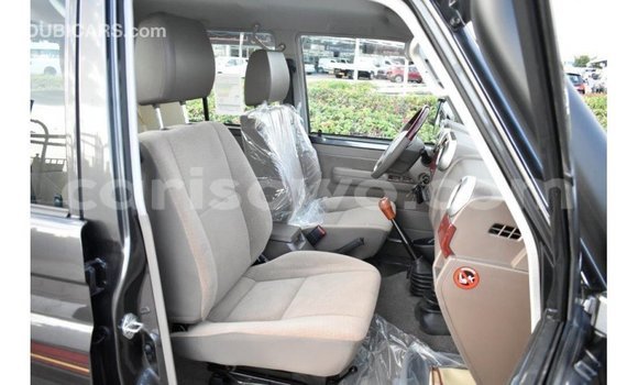 Buy Import Toyota Land Cruiser Other Car in Import - Dubai in Benign Buy Import Toyota Land Cruiser Other Car in Import - Dubai in Benign