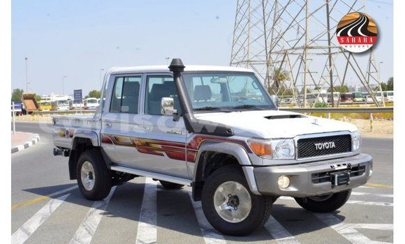 Buy Import Toyota Land Cruiser Other Car in Import - Dubai in Benign Buy Import Toyota Land Cruiser Other Car in Import - Dubai in Benign
