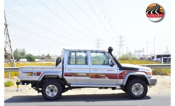 Buy Import Toyota Land Cruiser Other Car in Import - Dubai in Benign Buy Import Toyota Land Cruiser Other Car in Import - Dubai in Benign