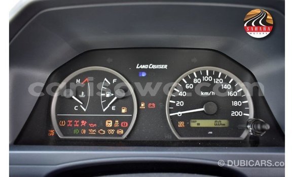 Buy Import Toyota Land Cruiser Other Car in Import - Dubai in Benign Buy Import Toyota Land Cruiser Other Car in Import - Dubai in Benign