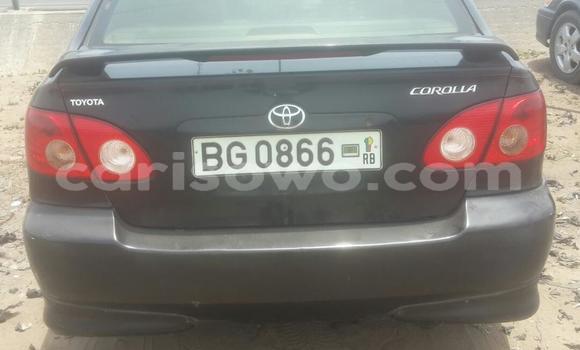 Sayi Na hannu Toyota Corolla Azurfa Mota in Cotonou a Benin Sayi Na hannu Toyota Corolla Azurfa Mota in Cotonou a Benin