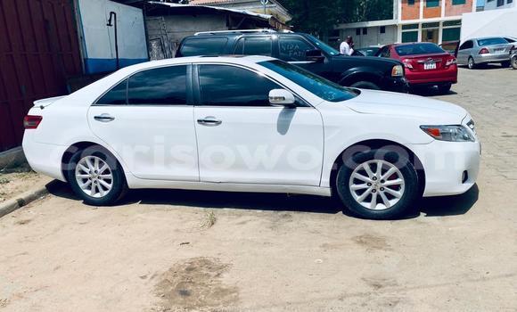 Acheter Neuf Voiture Toyota Camry Blanc à Cotonou, Benin Acheter Neuf Voiture Toyota Camry Blanc à Cotonou, Benin