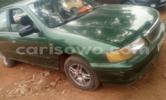 Sayi Na hannu Nissan Sunny Black Mota in Cotonou a Benin Sayi Na hannu Nissan Sunny Black Mota in Cotonou a Benin