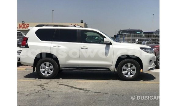 Sayi Imported Toyota Prado White Mota in Import - Dubai a Benin Sayi Imported Toyota Prado White Mota in Import - Dubai a Benin