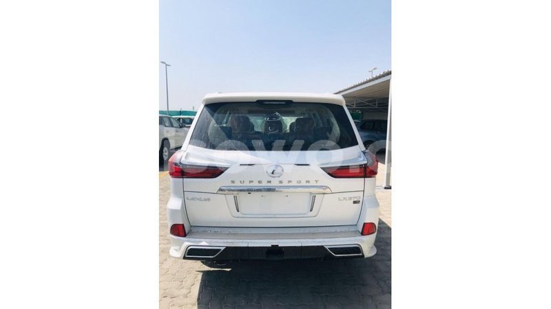Big with watermark lexus lx benign import dubai 8735