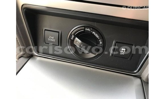 Sayi Imported Toyota Prado White Mota in Import - Dubai a Benin Sayi Imported Toyota Prado White Mota in Import - Dubai a Benin