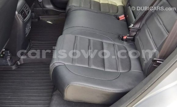 Acheter Import Moto Honda C Autre à Import - Dubai, Benin Acheter Import Moto Honda C Autre à Import - Dubai, Benin