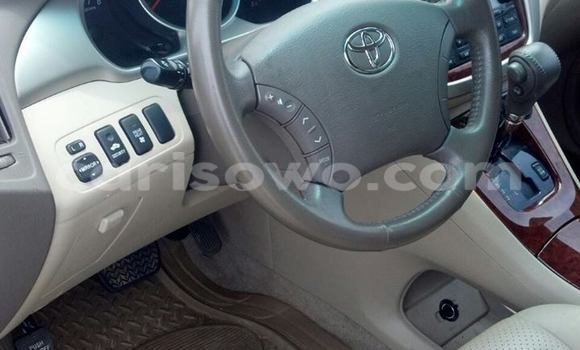 Sayi Na hannu Toyota Highlander White Mota in Cotonou a Benin Sayi Na hannu Toyota Highlander White Mota in Cotonou a Benin