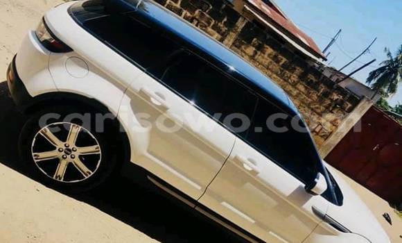Acheter Neuf Voiture Land Rover Range Rover Evoque Blanc à Cotonou, Benin Acheter Neuf Voiture Land Rover Range Rover Evoque Blanc à Cotonou, Benin