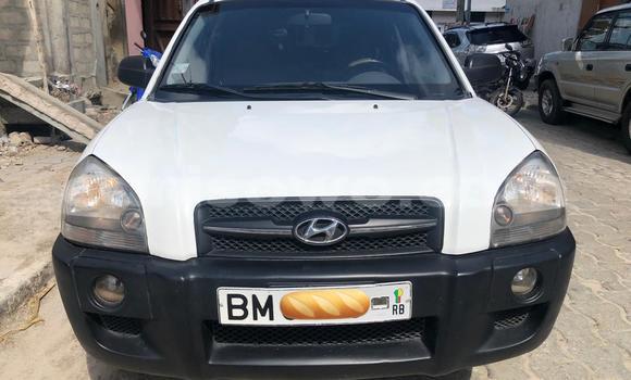 Sayi Na hannu Hyundai Tucson White Mota in Cotonou a Benin Sayi Na hannu Hyundai Tucson White Mota in Cotonou a Benin
