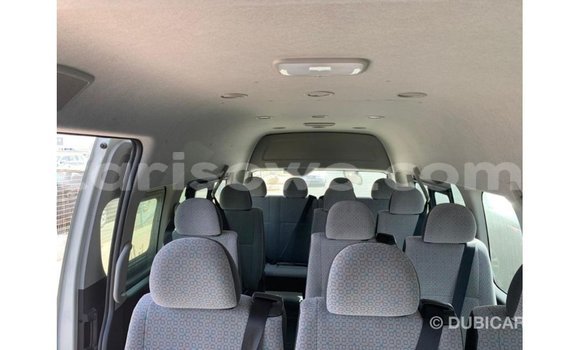 Sayi Imported Toyota Hiace White Mota in Import - Dubai a Benin Sayi Imported Toyota Hiace White Mota in Import - Dubai a Benin
