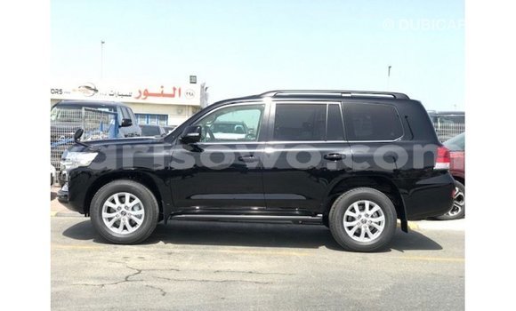 Sayi Imported Toyota Land Cruiser Black Mota in Import - Dubai a Benin Sayi Imported Toyota Land Cruiser Black Mota in Import - Dubai a Benin