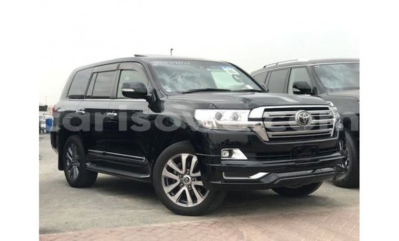 Ra Imported Toyota Land Cruiser Black Ọkọ̀ in Import - Dubai ni Benin Ra Imported Toyota Land Cruiser Black Ọkọ̀ in Import - Dubai ni Benin