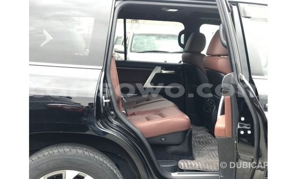 Ra Imported Toyota Land Cruiser Black Ọkọ̀ in Import - Dubai ni Benin Ra Imported Toyota Land Cruiser Black Ọkọ̀ in Import - Dubai ni Benin