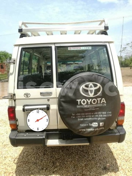 Big with watermark toyota land cruiser benign cotonou 8781