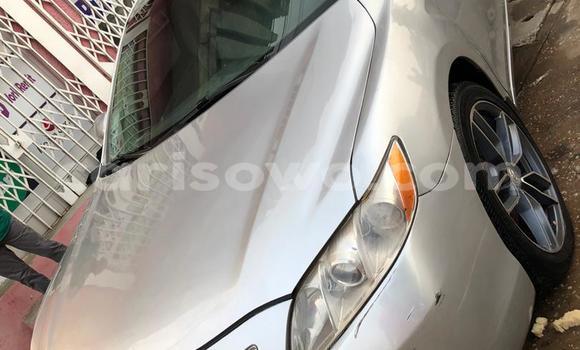Ra Àlòkù Toyota Camry Silver Ọkọ̀ in Cotonou ni Benin Ra Àlòkù Toyota Camry Silver Ọkọ̀ in Cotonou ni Benin