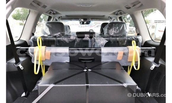 Acheter Import Voiture Toyota Prado Bleu à Import - Dubai, Benin Acheter Import Voiture Toyota Prado Bleu à Import - Dubai, Benin