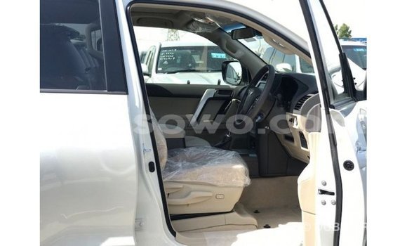 Ra Imported Toyota Prado funfun Ọkọ̀ in Import - Dubai ni Benin Ra Imported Toyota Prado funfun Ọkọ̀ in Import - Dubai ni Benin