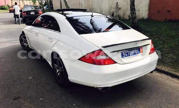 Buy Used Mercedes-Benz CLS–Class White Car in Cotonou in Benign Buy Used Mercedes-Benz CLS–Class White Car in Cotonou in Benign