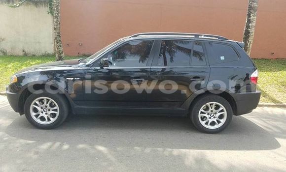 Sayi Na hannu BMW X5 Black Mota in Cotonou a Benin