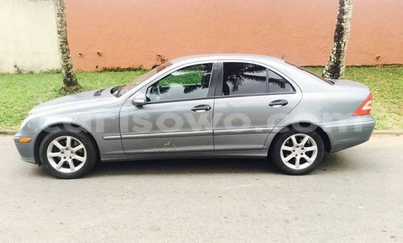 Buy Used Mercedes-Benz C–Class Silver Car in Cotonou in Benign Buy Used Mercedes-Benz C–Class Silver Car in Cotonou in Benign