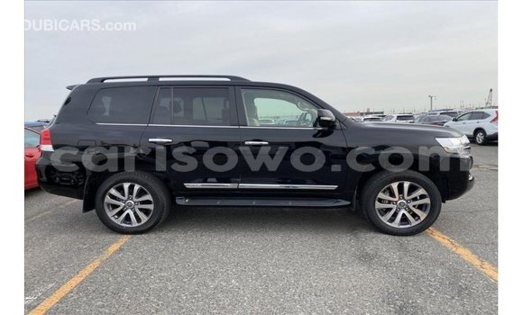 Sayi Imported Toyota Land Cruiser Black Mota in Import - Dubai a Benin Sayi Imported Toyota Land Cruiser Black Mota in Import - Dubai a Benin