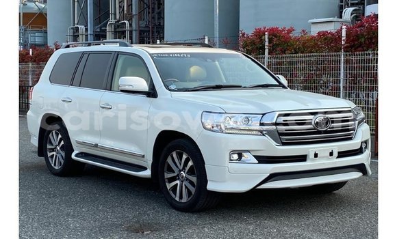 Buy Import Toyota Land Cruiser White Car in Import - Dubai in Benign Buy Import Toyota Land Cruiser White Car in Import - Dubai in Benign
